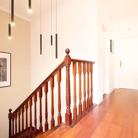 Apartment Terrace House *