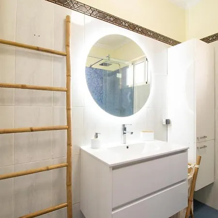 Terrace House Apartment