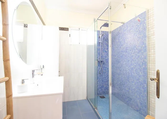 Terrace House 公寓 *