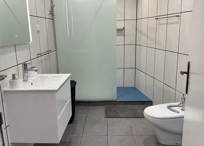 Terrace House * 丰沙尔