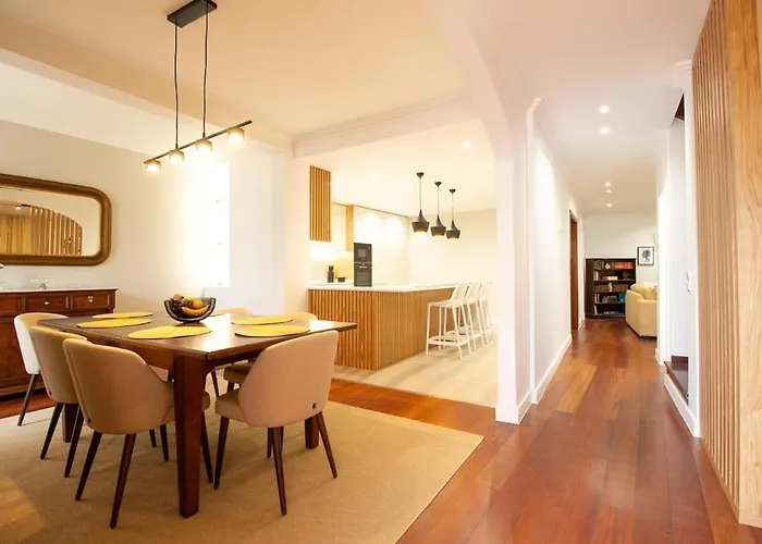 Terrace House Φουνκάλ